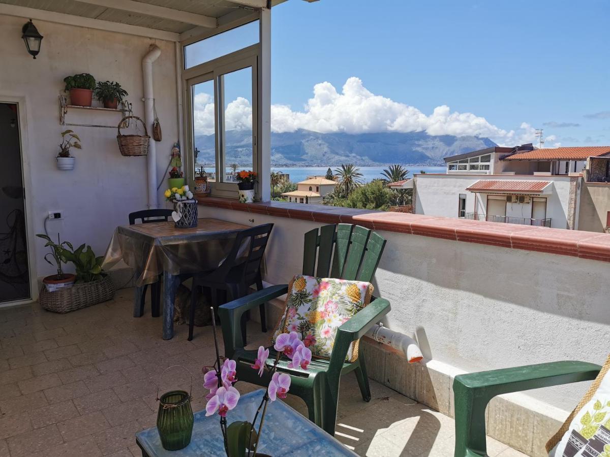 Bed and Breakfast La Terrazza Sul Golfo Isola delle Femmine Exterior foto