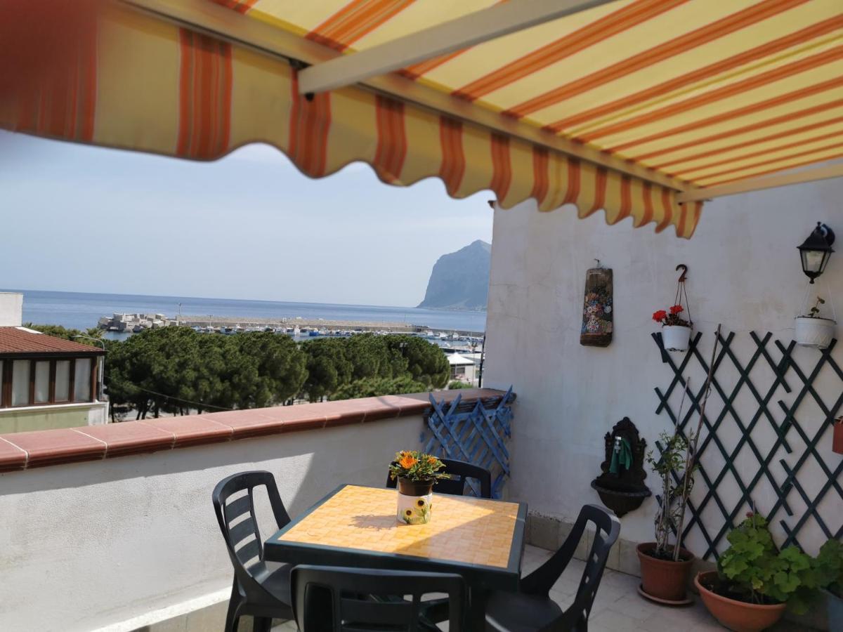 Bed and Breakfast La Terrazza Sul Golfo Isola delle Femmine Exterior foto